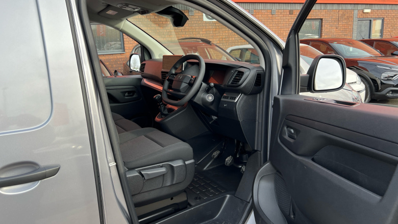 Citroen Dispatch Xl Diesel 1.5 D 120ps Van Enterprise